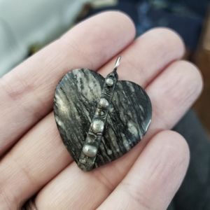 Tiffany style handmade gemstone heart pendant